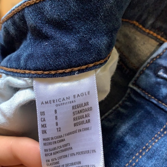 Worn twice! American Eagle Jeans! - Picture 2 of 2